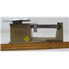 Image 2 : TRINER POSTAL SCALE (8 OUNCE-MODEL 8T) *10/8/75*