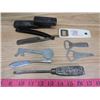 Image 1 : LOT OF MISCELLANEOUS ITEMS INCLUDING STRAIGHT RAZOR, SCREWDRIVER, BOTTLE OPENER