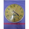 Image 1 : JOHN DEERE CLOCK