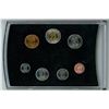 Image 2 : 2005 CANADIAN COIN SPECIMEN SET (IN PLASTIC DISPLAY CASE) *ROYAL CANADIAN MINT*