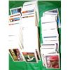 Image 2 : LOT OF OVER 800 BASEBALL CARDS (1992 TOPPS, 1993 TOPPS) *GREAT SELECTION* (APPROXIMATE COUNT BY THE 