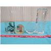 Image 2 : LOT OF ASSORTED GLASS DECORATIVE ITEMS