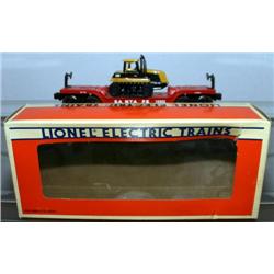 LIONEL FLAT W/ CHALLENGER TRACTOR