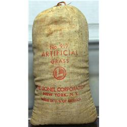 BAG OF LIONEL #919 GRASS. BAG HAS BEEN TAPED ON B