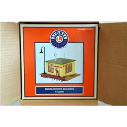 LIONEL TCA TRAIN ORDERS BUILDING W/ LOU REDMOND F