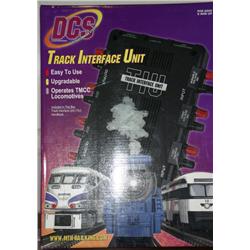 MTH DCS TRACK INTERFACE UNIT.