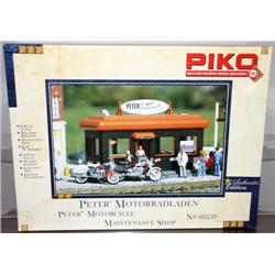 PIKO G GAUGE PETER'S MOTORCYCLE SHOP.