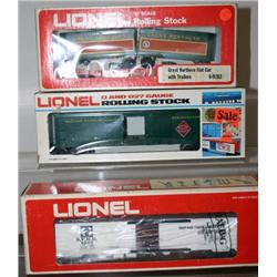 LIONEL GN FLAT W/ TRAILERS, REA REEFER, SANTA FE 
