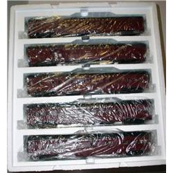 MTH LEHIGH VALLEY 70' 5 CAR PASSENGER CAR SET. 3 