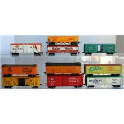 9 MISC HO BOXCARS 1 HOOPER LIFELIKE,BACH, ECT