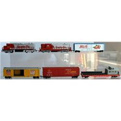 2 HO ENGINES, 6 PIECES HO ROLLING STOCK AHM, LIFE