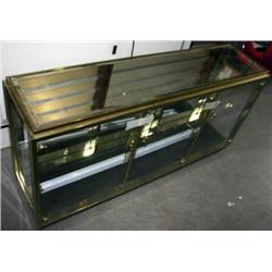 SHOWCASE GOLD TRIM P/U AT WAREHOUSE APPT NEEDED