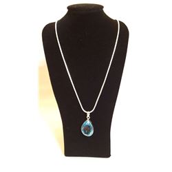 Sterling Silver 20ct Blue Topaz Pendant with Chain