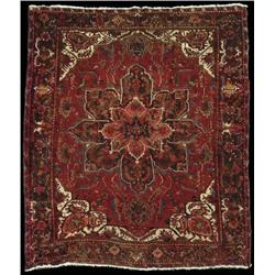 ROOM SIZE HERIZ ORIENTAL CARPET