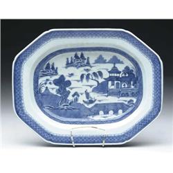 BLUE AND WHITE CANTON SERVING DISH