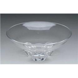 STEUBEN FOOTED BOWL