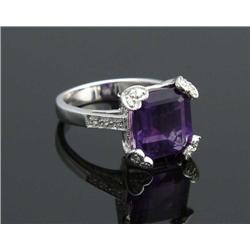 GOLD, DIAMOND AND AMETHYST RING