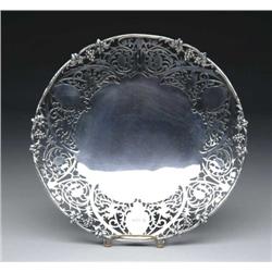ENGLISH STERLING RETICULATED FOOTED PLATE