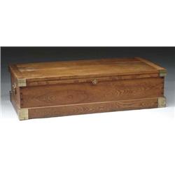 HEAVY OAK DOVETAILED STORAGE BOX