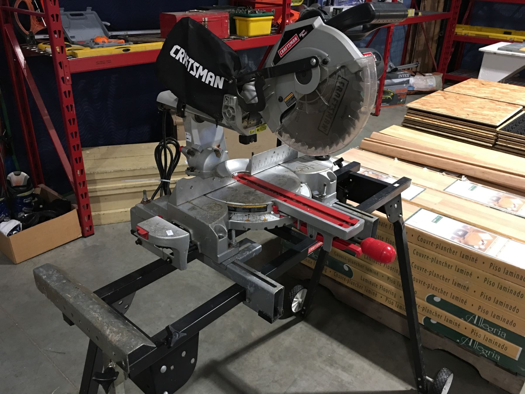CRAFTSMAN 10" SLIDING COMPOUND MITER SAW WITH LASER TRAC & STAND