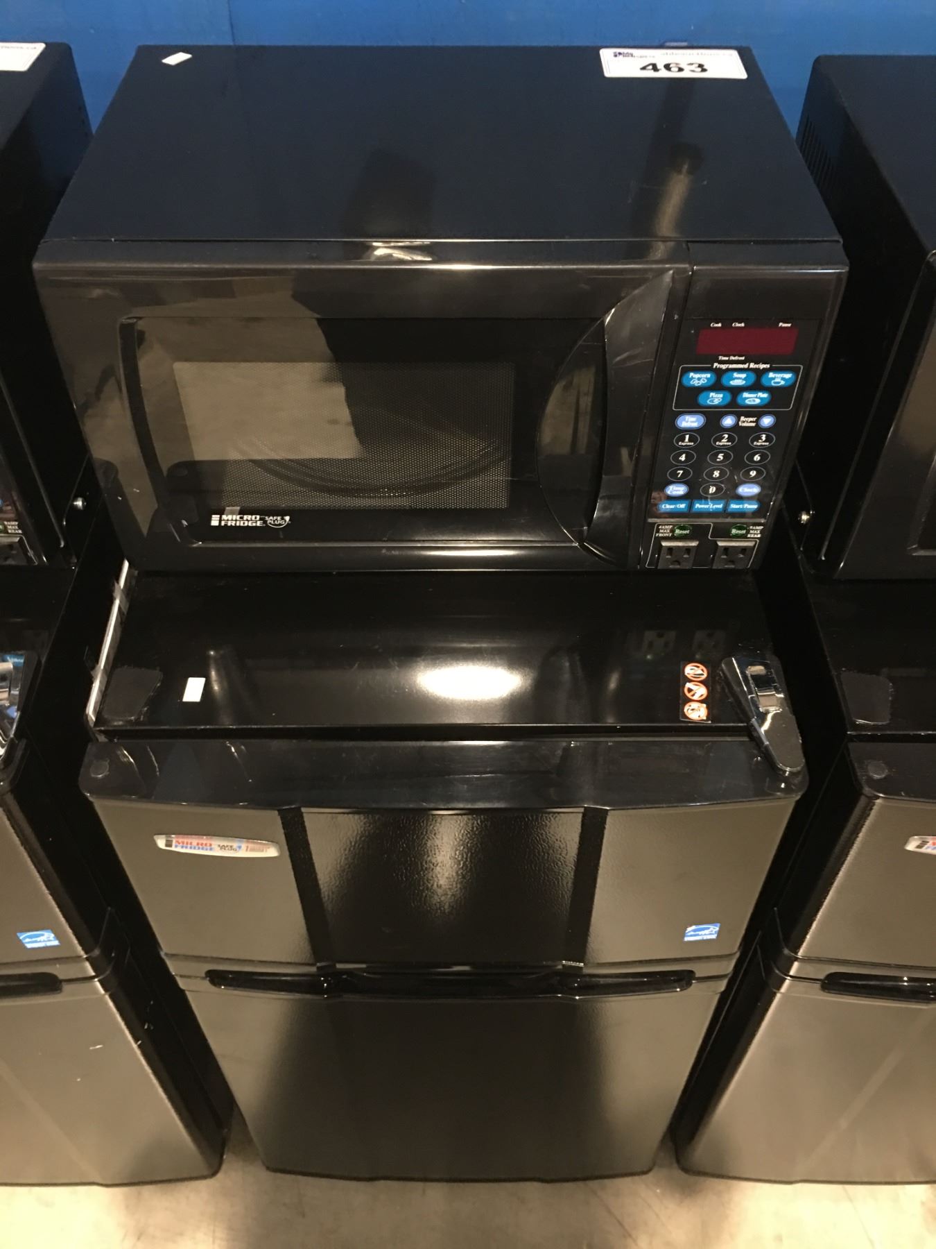 MICRO FRIDGE 2-DOOR COMPACT FRIDGE & FREEZER COMBO WITH ATTACHED ...