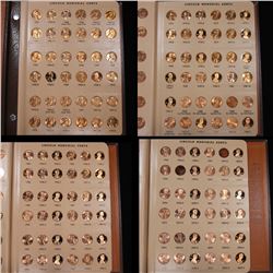 Near Complete Lincoln cent book 1959-2007 142 coins . .
