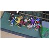 Image 11 : Railroad Station in Plexiglass w/ Transformer - Station House, Rail Crossing, etc