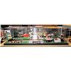Image 1 : Railroad Station in Plexiglass w/ Transformer - Station House, Rail Crossing, etc