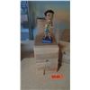 Image 2 : Qty 6 Bank of Hawaii Bobble Head Collectible Figures in Box - 2 Types