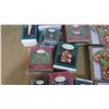Image 3 : Qty 8 Boxes Hawaiian Aloha Shirt Stationery, Frame & Christmas Ornaments