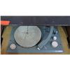 Image 2 : Vintage 4-Speed Warner Record Player in Case - 16/33/45/78 (Turntable Damage)