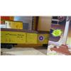 Image 2 : Lionel Railroad Track Accessories - Highway Flasher, Semaphone, Sanjo Signal