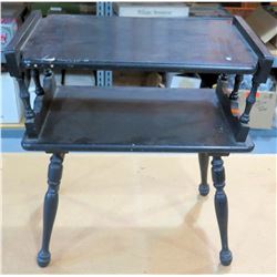 Vintage Wooden End Table w/ Undershelf