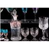 Image 3 : 34 pieces of glassware.