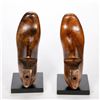 Image 1 : A pair of shoe form bookends.