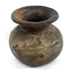 PreColumbian Lizard Pot Replica