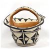 Image 2 : Native American Santo Domingo Pottery Basket