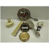 Image 2 : Mirror brush & comb set, compact, perfume atomizer, trinket box, porcelain baby shoes November