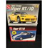 Image 1 : 1:25 SCALE UNASSEMBLED MODEL KITS LOT (1995 DODGE VIPER RT/10 & VIPER RT/10)