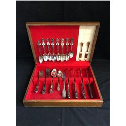 19 PIECE SILVERWARE SET W/ CASE