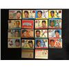 Image 1 : VINTAGE BASEBALL CARD LOT
