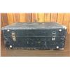 Image 12 : Two Vintage Suitcases