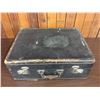 Image 9 : Two Vintage Suitcases