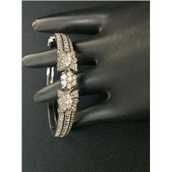 18K White Gold and Diamond Bracelet