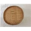 Image 7 : Lidded Salish Basket