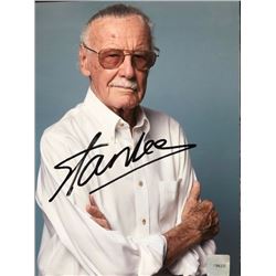 Stan Lee signed Photograph 8x10