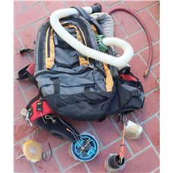 ZZ-CLEARANCE BUBBLE BOY SCREEN USED BACKPACK POWER SUPPLY JAKE GYLLENHAAL 5