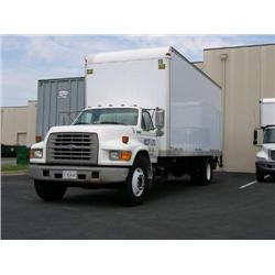 1996 Ford F800 