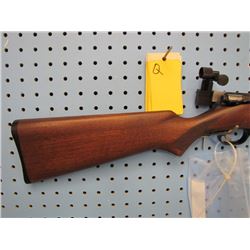 Q... Savage Model 4C bolt action 2 clips 22 calibre with peep sights