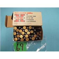 box Winchester 38 - 40 ammunition 44 rounds